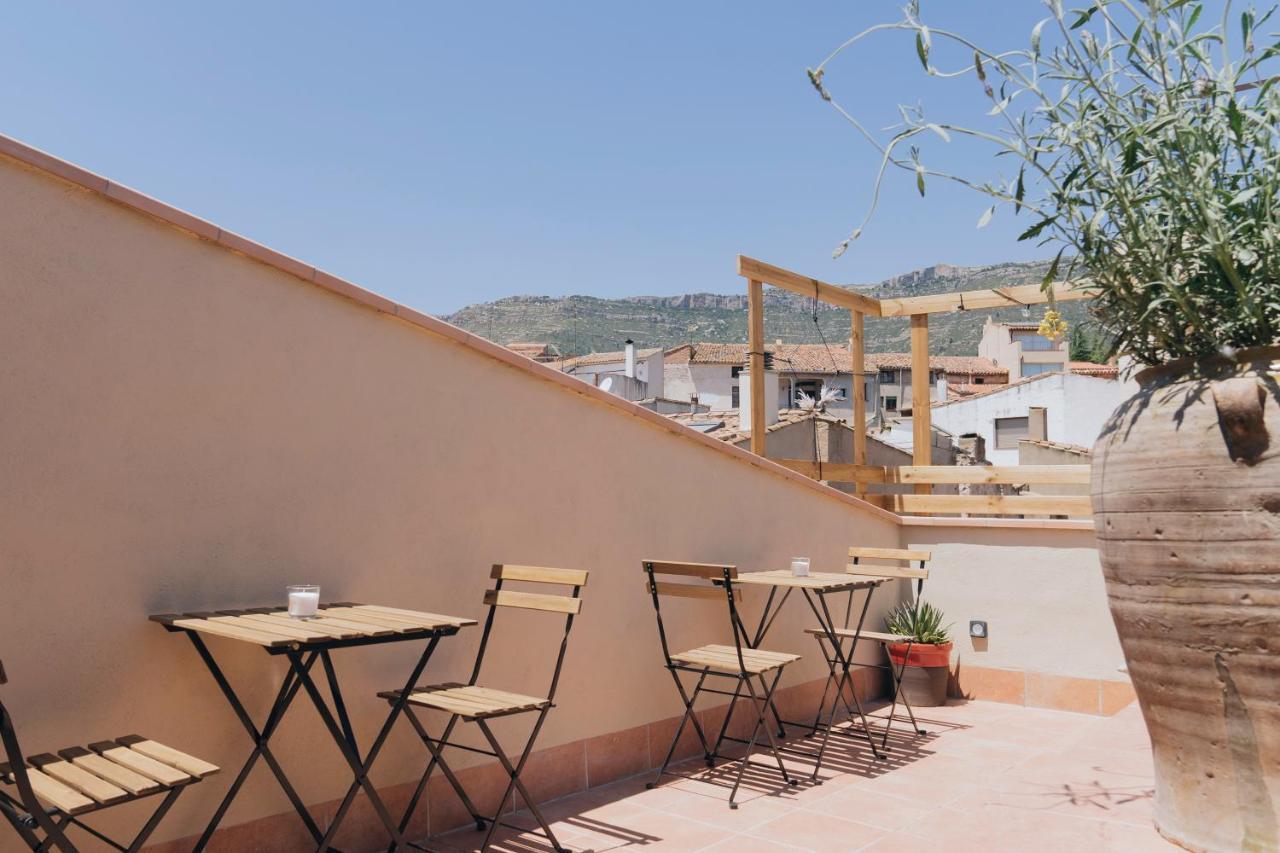 Apartaments La Rambla - Licorella - 4 Persones Cornudella de Montsant Exterior photo